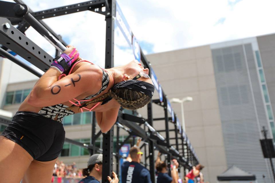 Female Athlete- Chest to Bar Pull-ups (©CrossFit, Inc.)